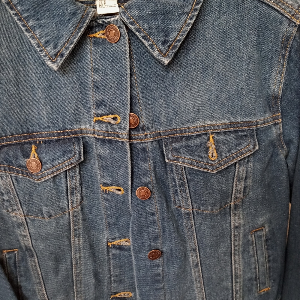 Jean jacket - Picture 3 of 4